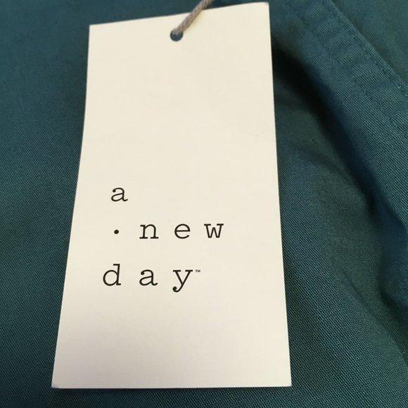 NWT A New Day Slim Ankle Pant - Green - 1X - Picture 7 of 8